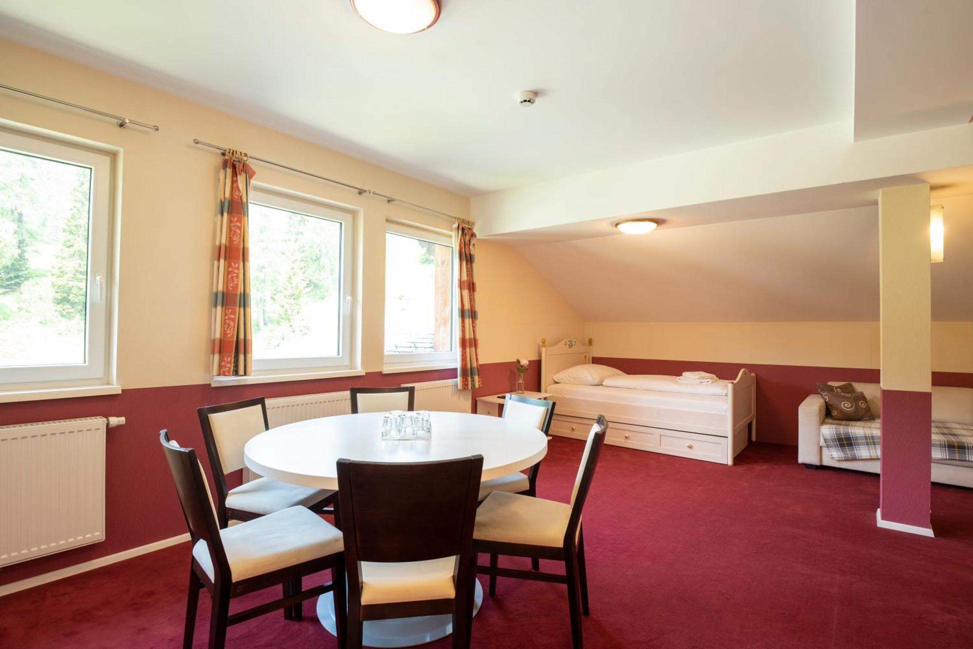 Hotel Alpen Arnika Tauplitzalm Εξωτερικό φωτογραφία